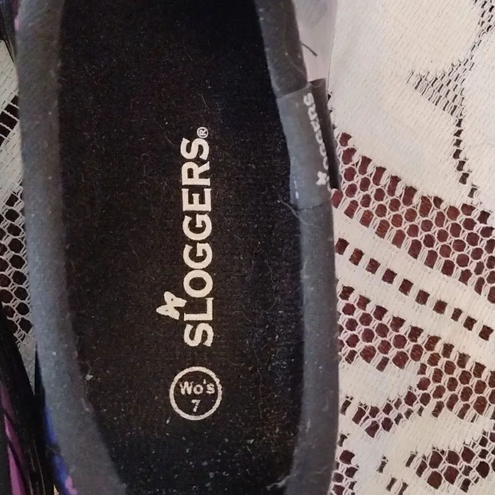 Sloggers - Picture 4 of 4